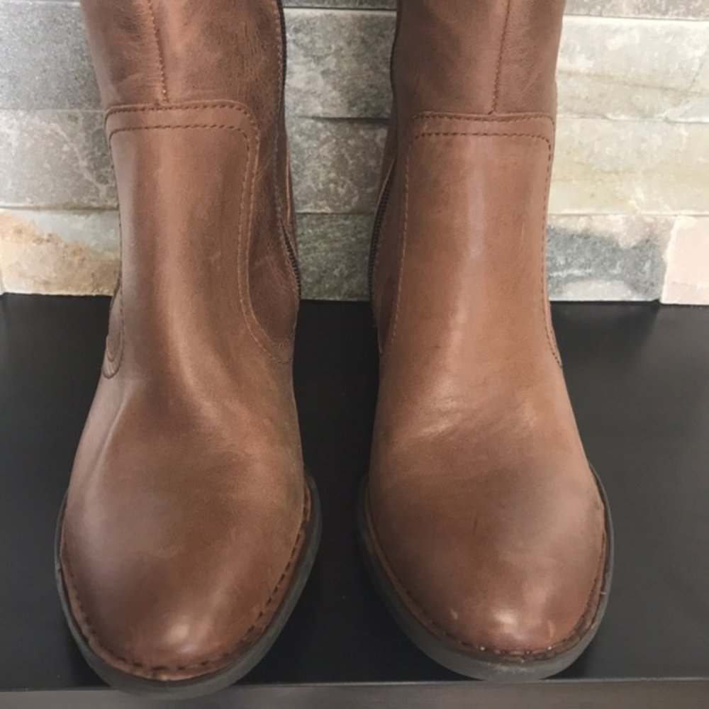 Born Fannar Leather Knee High Boot Wide Calf - Picture 8 of 13